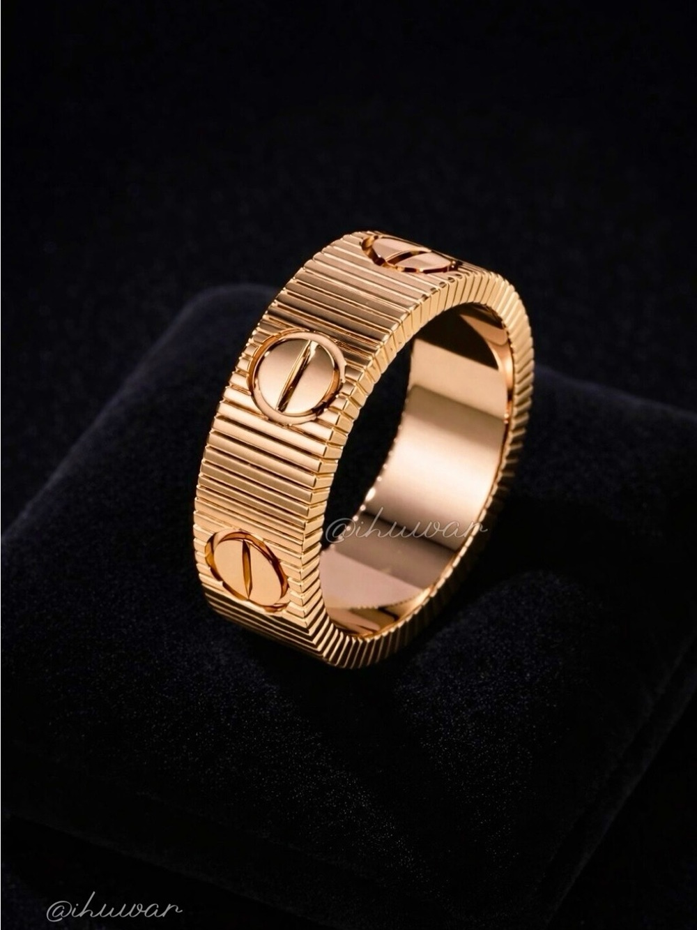 LOVE Ring 18K Rose Gold Plated Ribbed Screw Motif Band Size 7